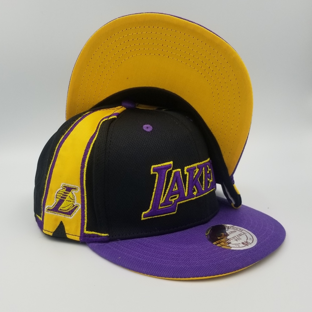 Los Angeles Lakers Snapback Mitchell and Ness